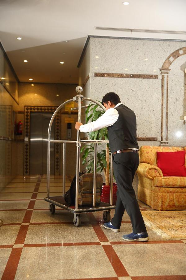 Reefaf Alaziziah Hotel Мека Екстериор снимка